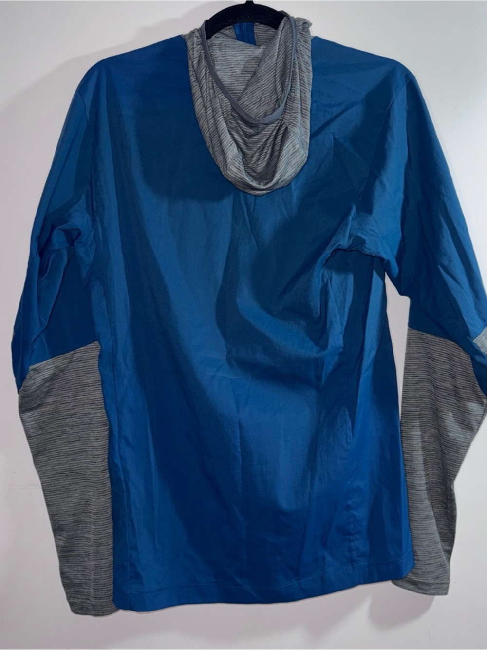 Patagonia Airbrushed Pro Pullover Jacket Blue Gray Hooded Half Zip Size S - Picture 3 of 6